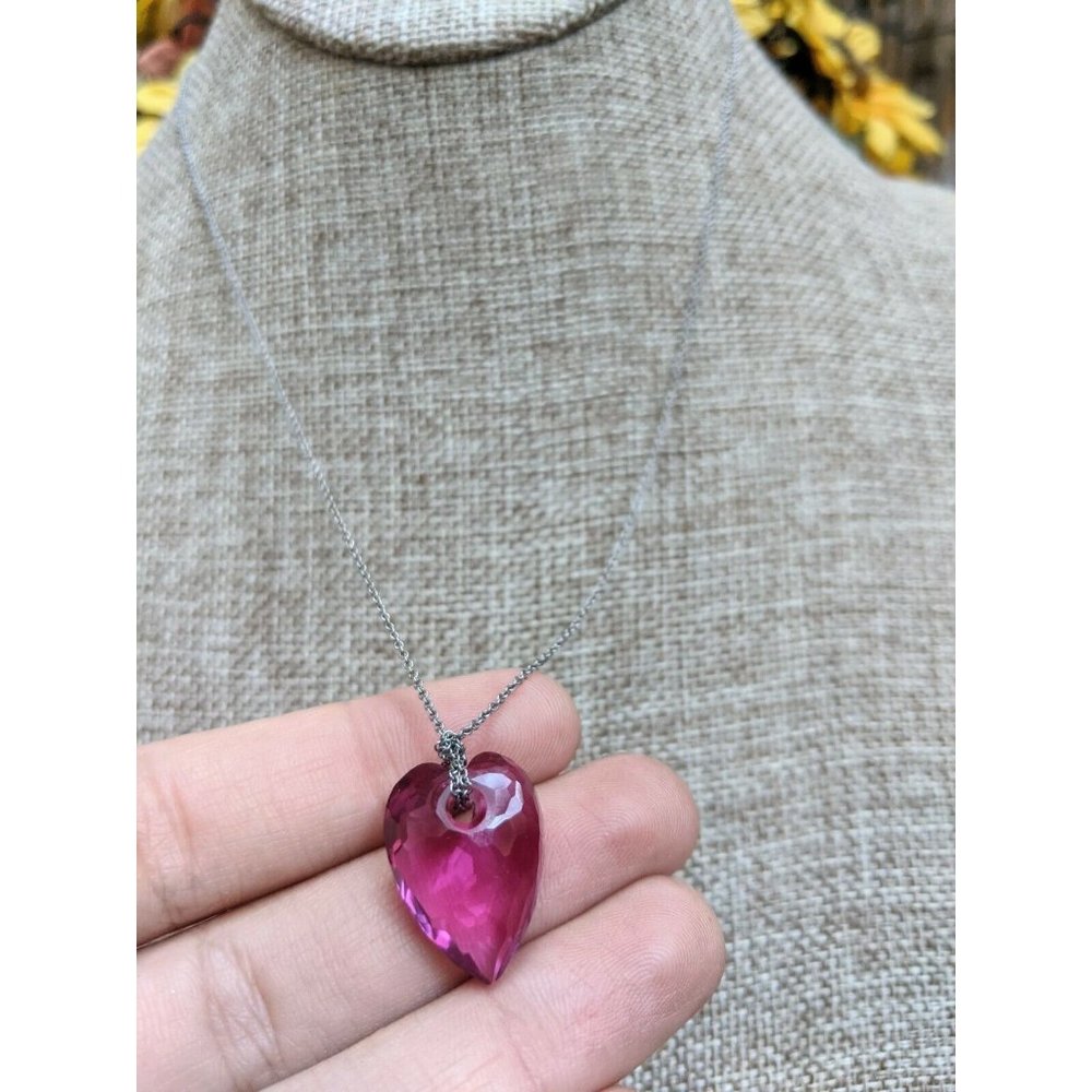 Swarovski Swan Brand Fuchsia Pink Crystal Heart Necklace Earrings Jewelry Set - Picture 6 of 11